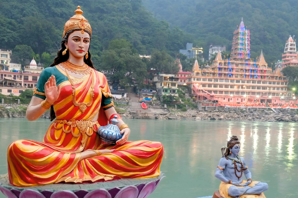 Rishikesh + Sacred Ganga River